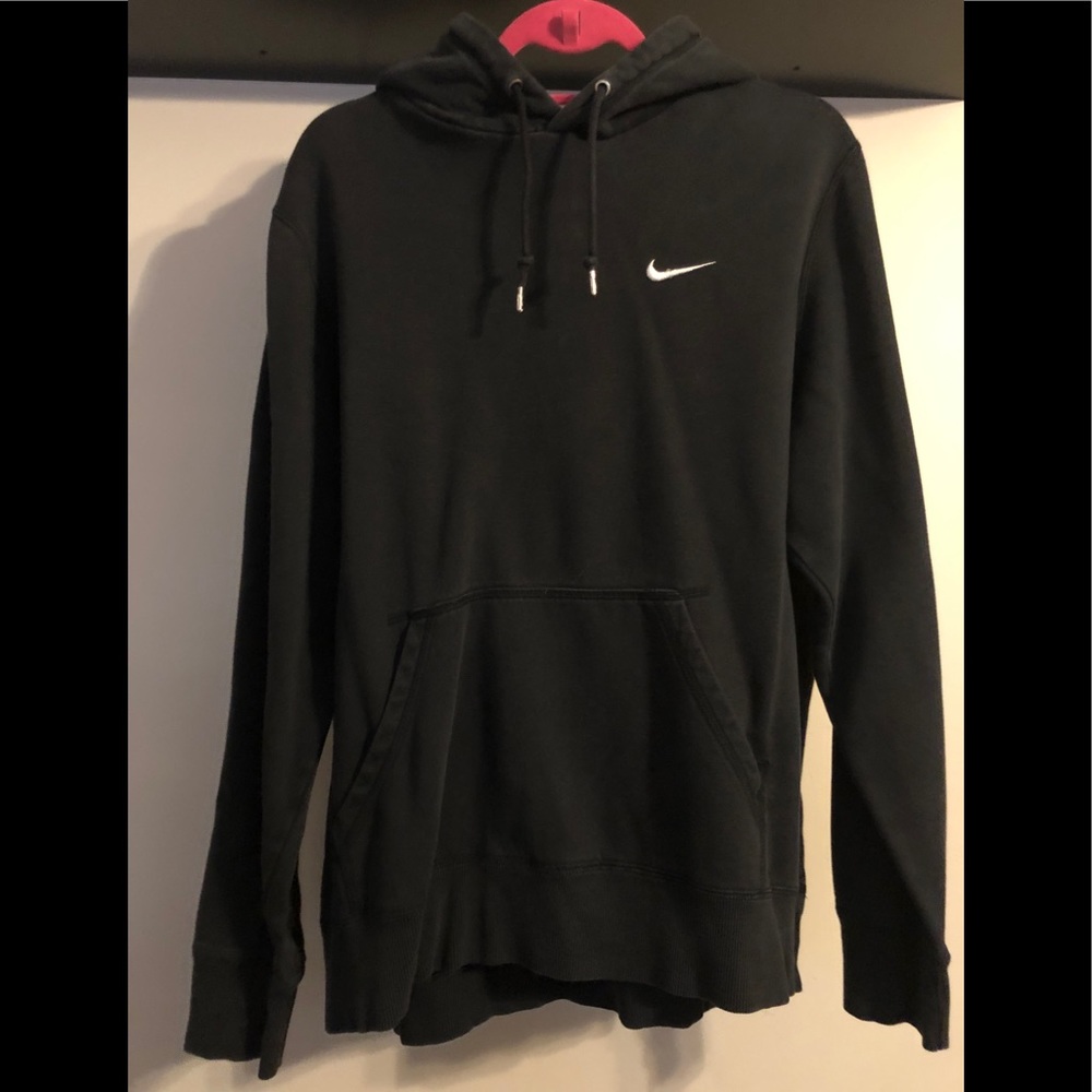 🔥Nike Black Hooded Sweatshirt🔥